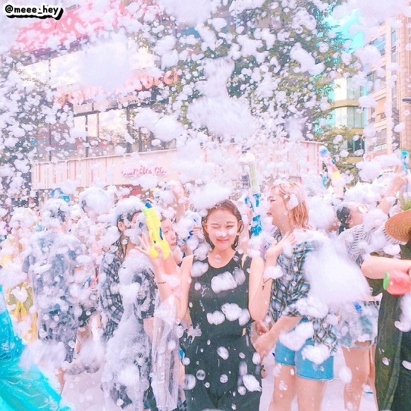 foam bubble sinchon water gun festival summer